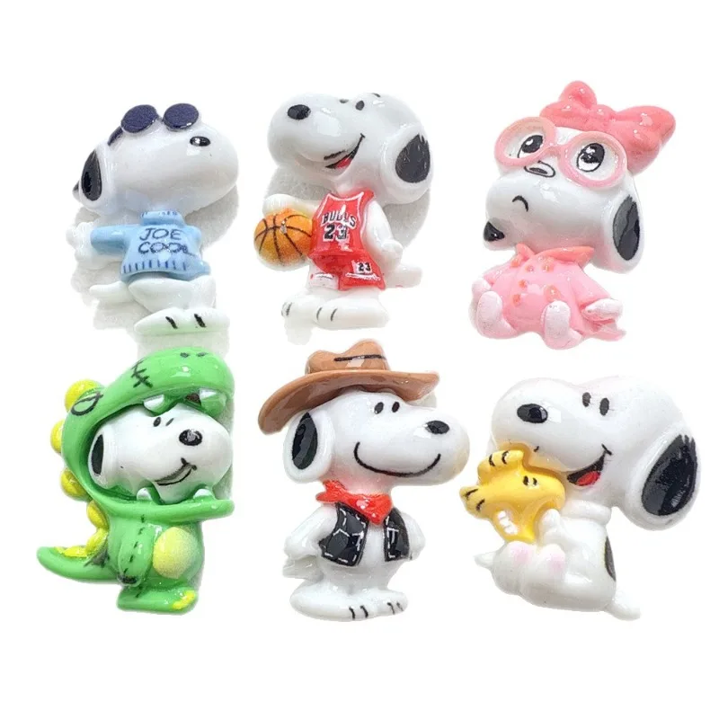 6PCS Hot Kawaii Anime Snoopy Series Resin Model Toys Cute Cartoon Character Creativity DIY Hair Clip Keychain Material
6PCS Hot Kawaii Anime Snoopy Series Resin Model Toys Cute Cartoon Character Creativity DIY Hair Clip Keychain Material