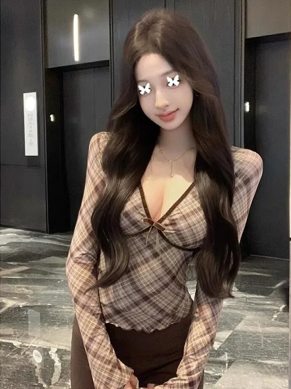 Большие размеры, американская клетчатая футболка с глубоким V-образным вырезом и длинным свеком, осенняя новинка, утягивающая модная популярная девушка, повседневная одежда для поездок на работу...
Большие размеры, американская клетчатая футболка с глубоким V-образным вырезом и длинным свеком, осенняя новинка, утягивающая модная популярная девушка, повседневная одежда для поездок на работу...