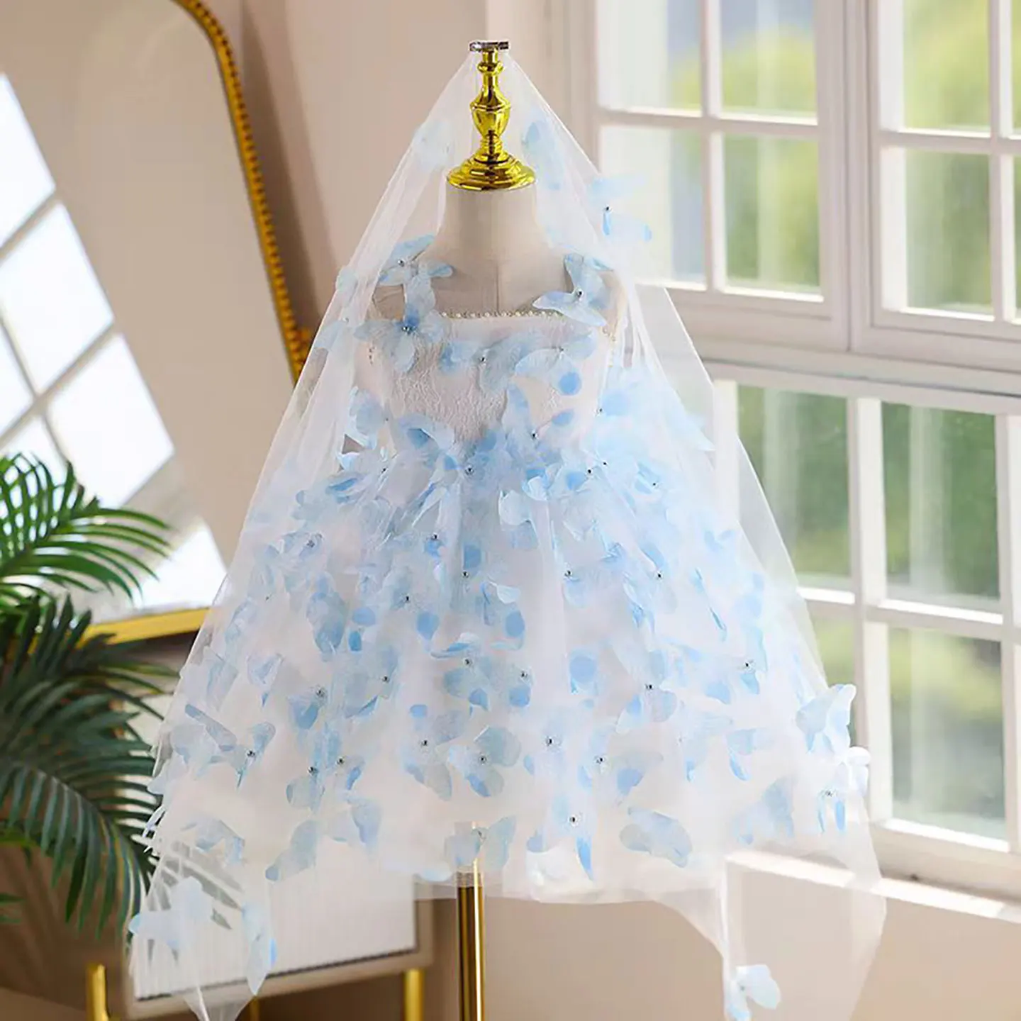 Dreamy Vow Charming Blue Girls Dress With Butterfly Suspenders Baby Kids Princess Birthday Wedding Party Festival Dress D090
Dreamy Vow Charming Blue Girls Dress With Butterfly Suspenders Baby Kids Princess Birthday Wedding Party Festival Dress D090