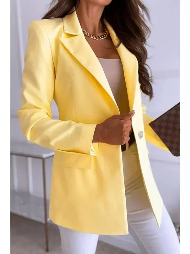 Autumn and Winter Popular Women's Fashionable Temperament Long Sleeved Slim Fit Single Button Solid Color Jacket Small Suit
Autumn and Winter Popular Women's Fashionable Temperament Long Sleeved Slim Fit Single Button Solid Color Jacket Small Suit