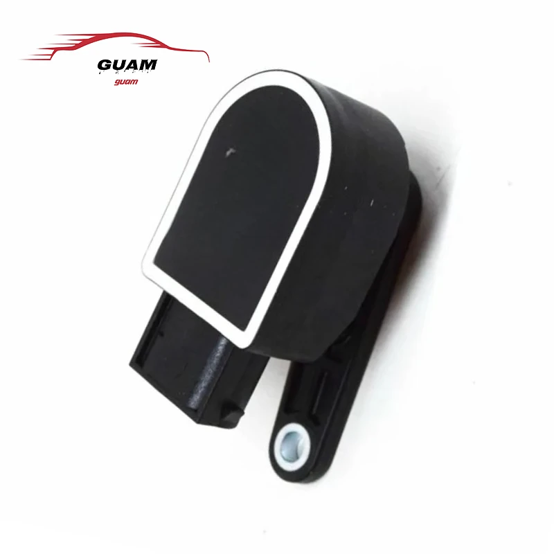 A2229050503 Left rear height level sensor for BENZ S550 W222 C W205 2229050503
A2229050503 Left rear height level sensor for BENZ S550 W222 C W205 2229050503