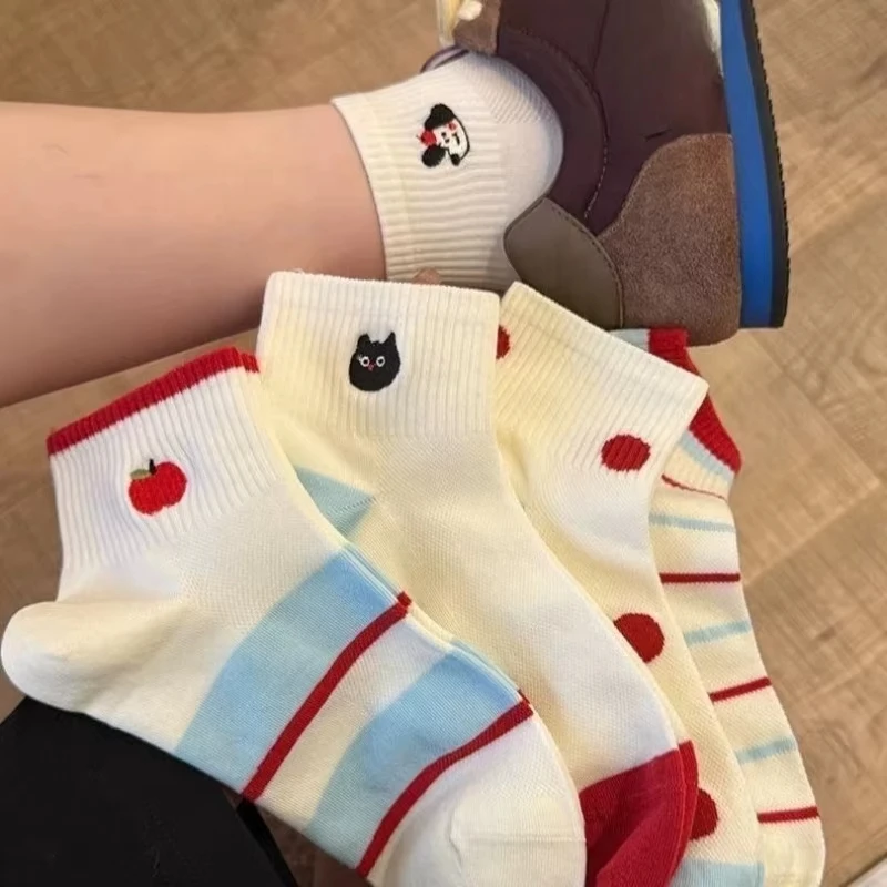 Women's Cotton Ankle Socks Cartoon Embroidered Apple Polka Dot Color Block Korean Preppy School Style Spring Summer Cute    
Women's Cotton Ankle Socks Cartoon Embroidered Apple Polka Dot Color Block Korean Preppy School Style Spring Summer Cute    
