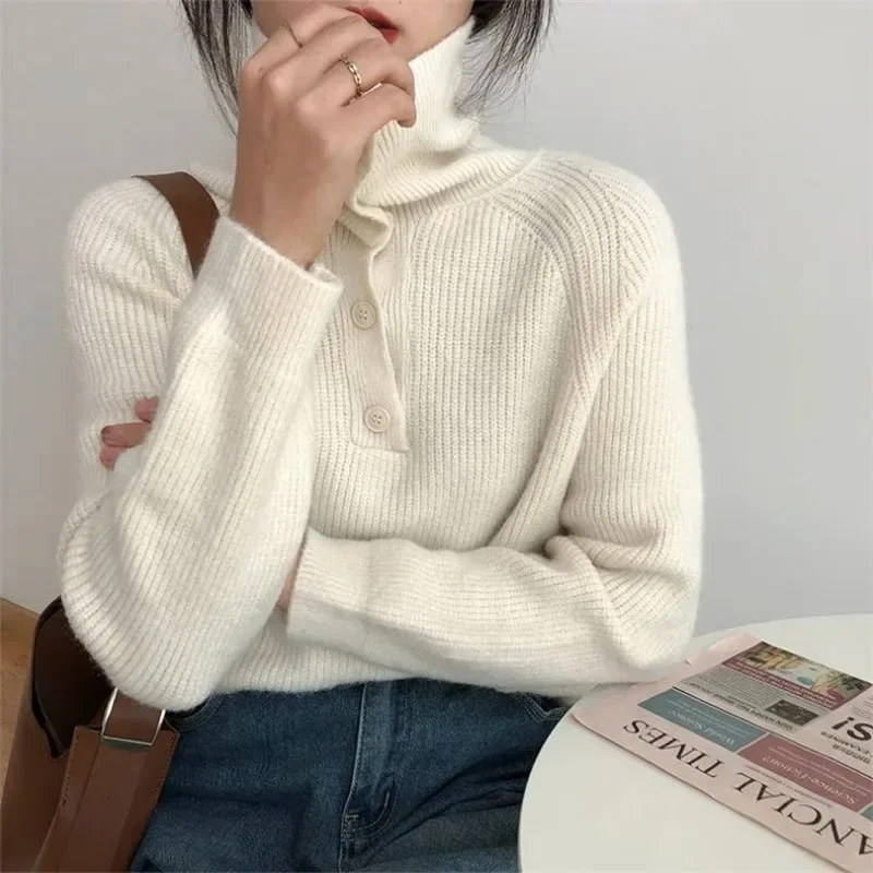 High Neck Button Loose Sweater Women's Autumn and Winter Design Feeling Small Retro Korean Versatile Western Knitted Top
High Neck Button Loose Sweater Women's Autumn and Winter Design Feeling Small Retro Korean Versatile Western Knitted Top