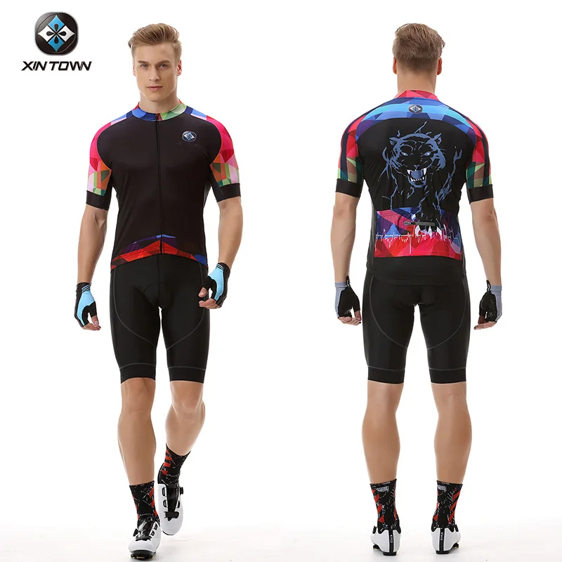 Комплект XINTOWN Black Panther: летняя велосипедная майка с коротким рукавом и велошорты с лямками
Комплект XINTOWN Black Panther: летняя велосипедная майка с коротким рукавом и велошорты с лямками