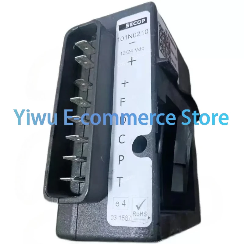 101N0212 DC 12/24 В, установленный на автомобиле, драйвер компрессора с регулируемой частотой для холодильника (б/у)
101N0212 DC 12/24 В, установленный на автомобиле, драйвер компрессора с регулируемой частотой для холодильника (б/у)