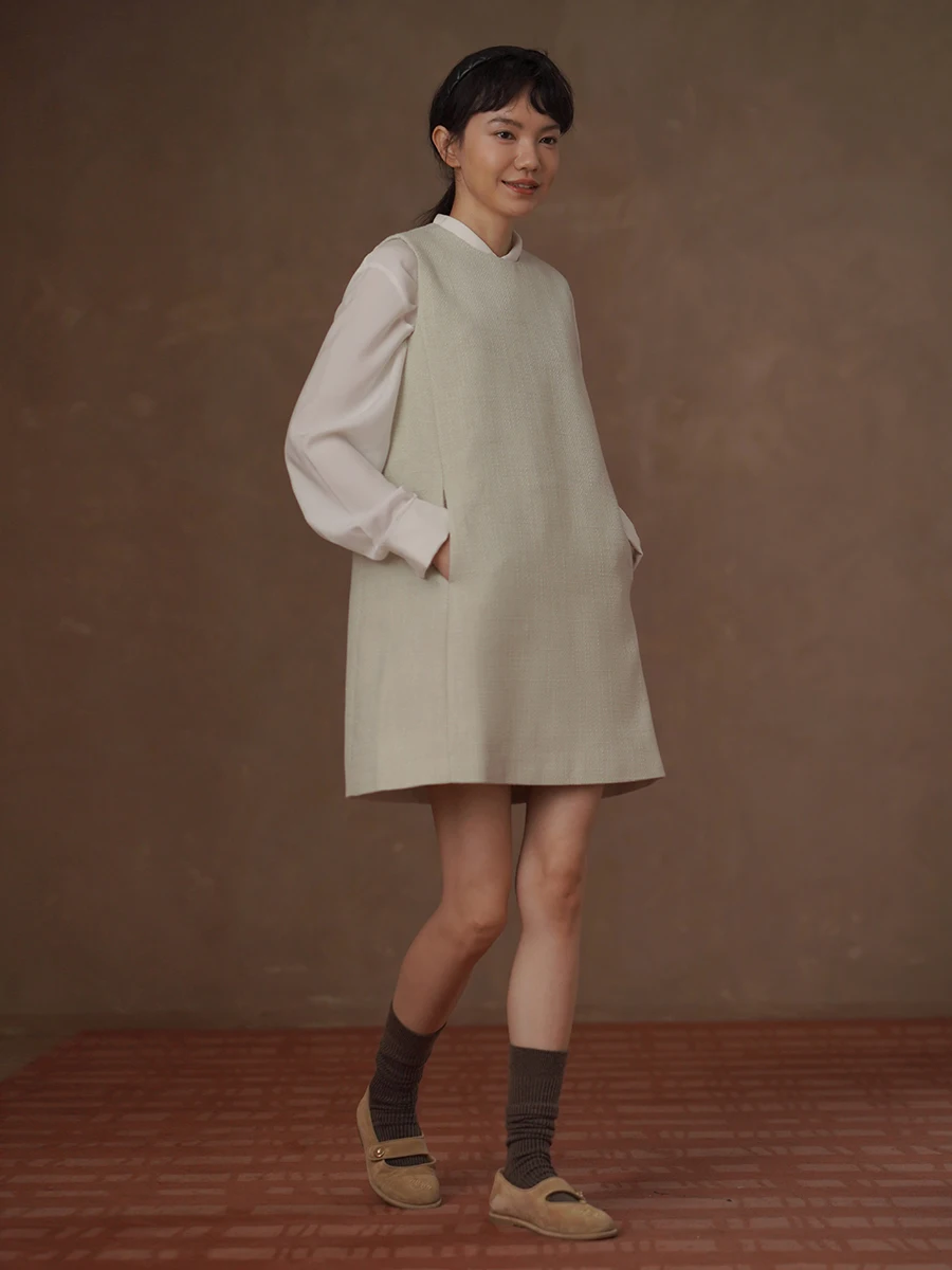 Elegant Minimalist Knitted round Neck Vest Dress Women's Slim Fit Layering Casual Spring Polyester Fiber No Elasticity
Elegant Minimalist Knitted round Neck Vest Dress Women's Slim Fit Layering Casual Spring Polyester Fiber No Elasticity