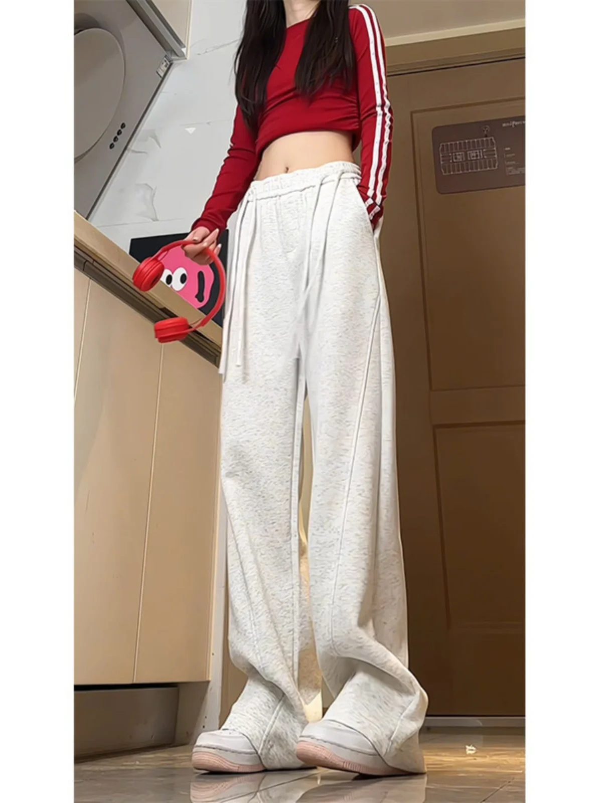 Мужские повседневные брюки Heavyweight Ey Cleanfit для весны и осени, свободные, с широкими штанинами, в американском спортивном стиле, длинные, с эффектом драпировки
Мужские повседневные брюки Heavyweight Ey Cleanfit для весны и осени, свободные, с широкими штанинами, в американском спортивном стиле, длинные, с эффектом драпировки