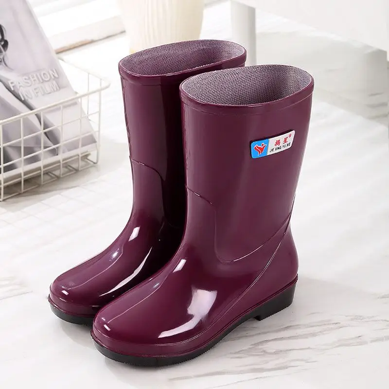 Women's Mid-Calf Soft Bottom Rain Boots Anti-Slip Warm Thick Bottom Casual Fashion Adult Water Shoes Ladies Wear Resistant
Women's Mid-Calf Soft Bottom Rain Boots Anti-Slip Warm Thick Bottom Casual Fashion Adult Water Shoes Ladies Wear Resistant