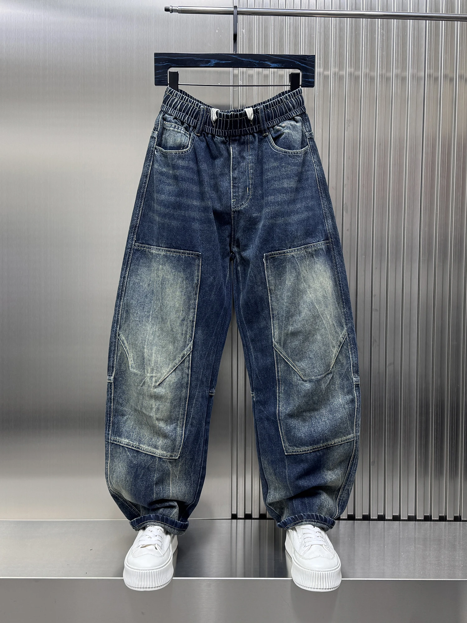 2025 Autumn Trendy Washed Blue Straight Leg Jeans Men's Korean Style Casual Wear Resistant Durable mid Waist Jeans
2025 Autumn Trendy Washed Blue Straight Leg Jeans Men's Korean Style Casual Wear Resistant Durable mid Waist Jeans