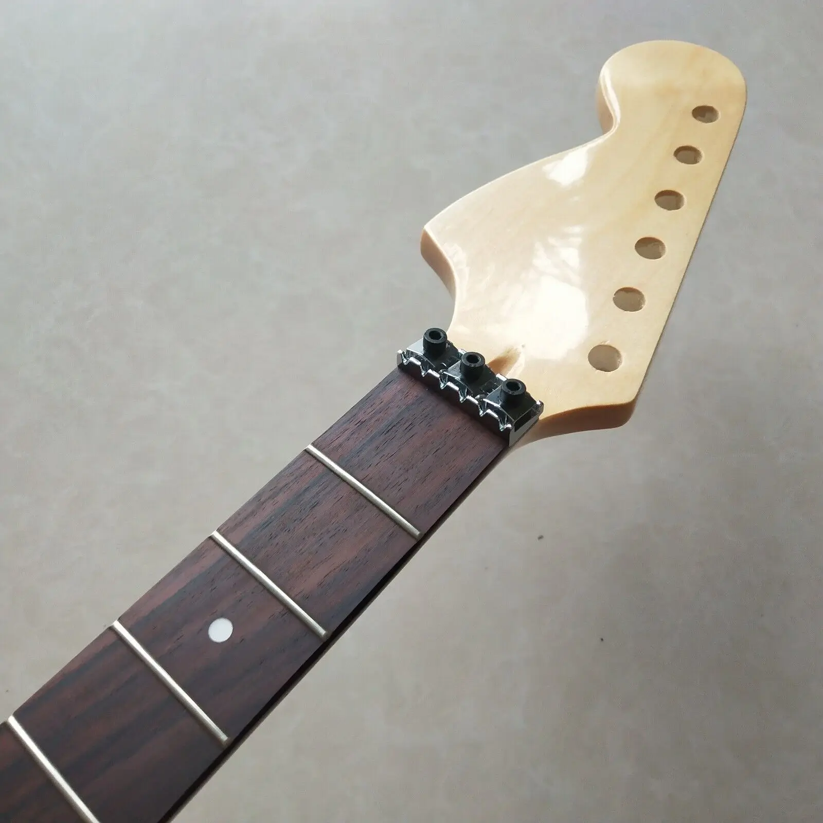 DIY Reverse head 24 Fret 25.5" Electric Guitar Neck Rosewood Fretboard Lock nut
DIY Reverse head 24 Fret 25.5" Electric Guitar Neck Rosewood Fretboard Lock nut