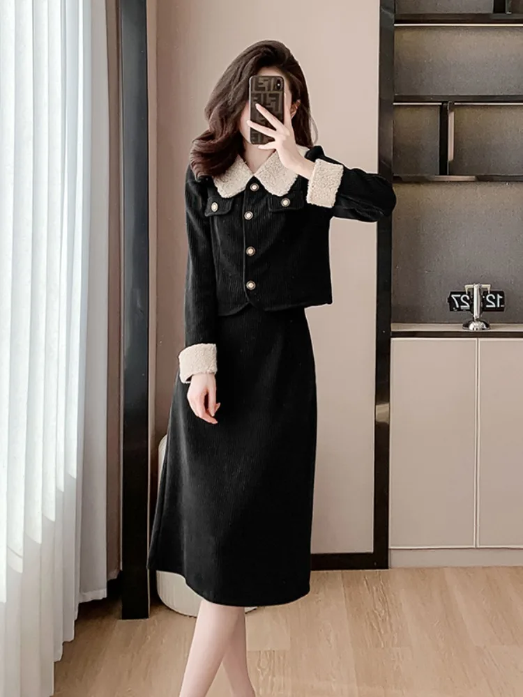 UNXX High Quality Elegant Woman Vintage Corduroy 2 Piece Set Single-Breasted Lapel Collar Cropped Tops + A Line Long Skirt Suit
UNXX High Quality Elegant Woman Vintage Corduroy 2 Piece Set Single-Breasted Lapel Collar Cropped Tops + A Line Long Skirt Suit