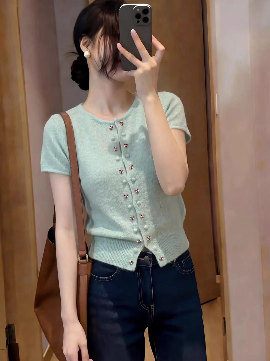Mint Green Knitted Open Cardigan Women's Style Slim Fit Short Sleeve Korean Series Soft Fabric Gentle Wind Summer Top
Mint Green Knitted Open Cardigan Women's Style Slim Fit Short Sleeve Korean Series Soft Fabric Gentle Wind Summer Top