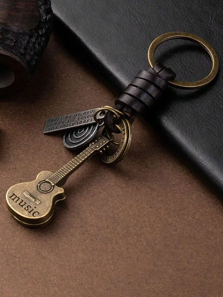 Retro Guitar Shape Leather Keychain For Men Women Unisex Bag Car Pendant Accessory
Retro Guitar Shape Leather Keychain For Men Women Unisex Bag Car Pendant Accessory