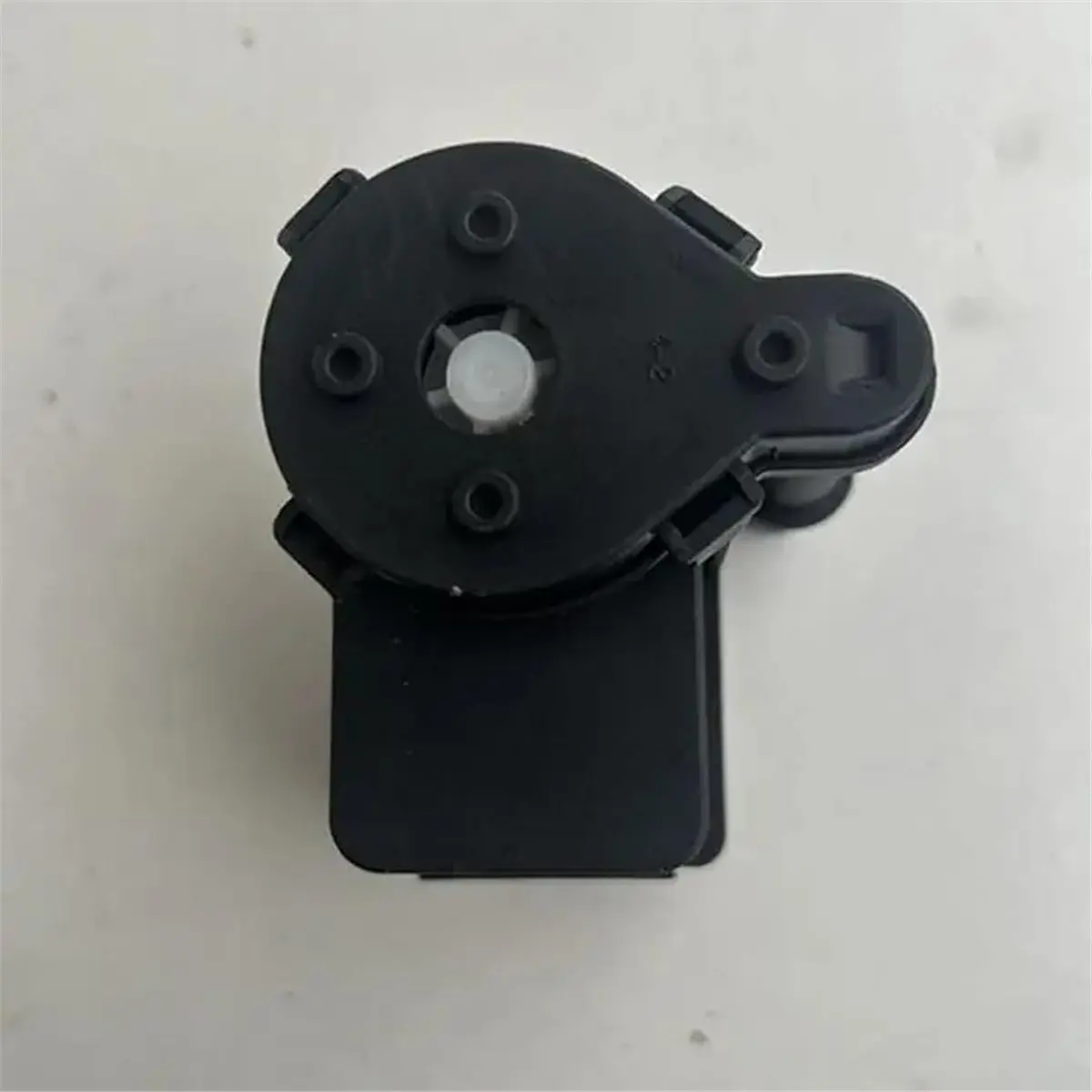 (A99Z) For Dryer Clothes Drainage Pump DC31-00105B B13-5AE12120
(A99Z) For Dryer Clothes Drainage Pump DC31-00105B B13-5AE12120