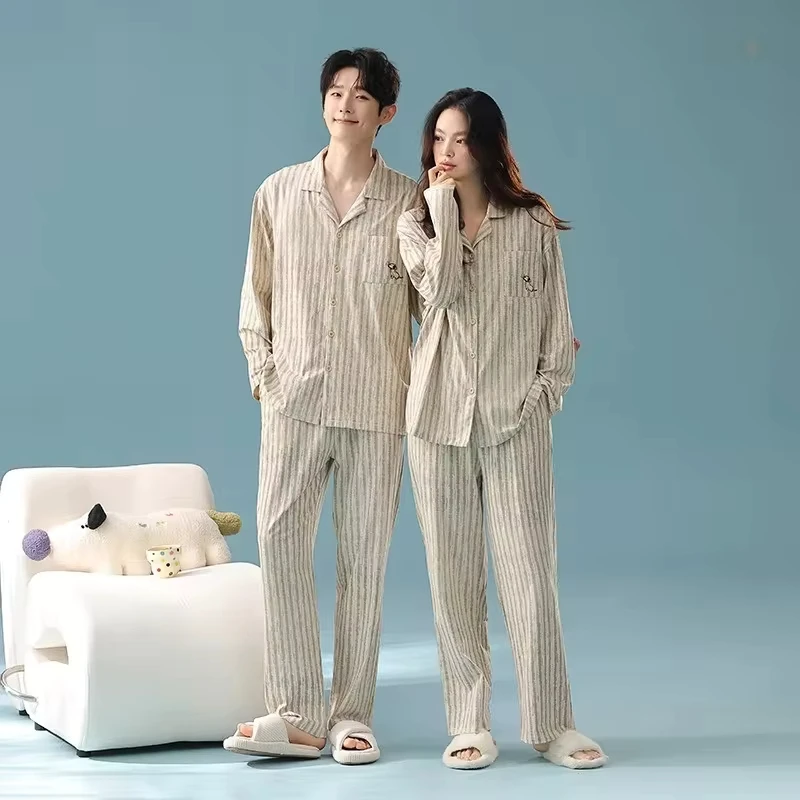 Autumn Winter Retro Striped Long Sleeved Pajamas Couple Pure Cotton High-end Style Home Suit Casual Long Sleeved Sleep & Lounge
Autumn Winter Retro Striped Long Sleeved Pajamas Couple Pure Cotton High-end Style Home Suit Casual Long Sleeved Sleep & Lounge