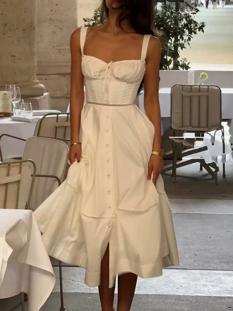 Square neck strap long dress temperament elegant Slim resort style white women's dresses 2025 summer new
Square neck strap long dress temperament elegant Slim resort style white women's dresses 2025 summer new