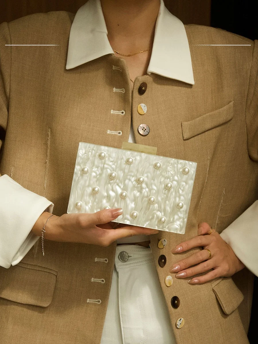 Fashionable Pearl Acrylic Box Handbag Elegant Dinner Clutch Crossbody Small Square Bag UGALS Fairy Style Casual Minimalist
Fashionable Pearl Acrylic Box Handbag Elegant Dinner Clutch Crossbody Small Square Bag UGALS Fairy Style Casual Minimalist
