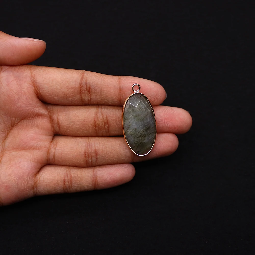 Natural Stone Faceted Striped Agate Oval Edged White Turquoise Pendant DIY Jewelry Necklace Earring Accessories for Wholesale
Natural Stone Faceted Striped Agate Oval Edged White Turquoise Pendant DIY Jewelry Necklace Earring Accessories for Wholesale