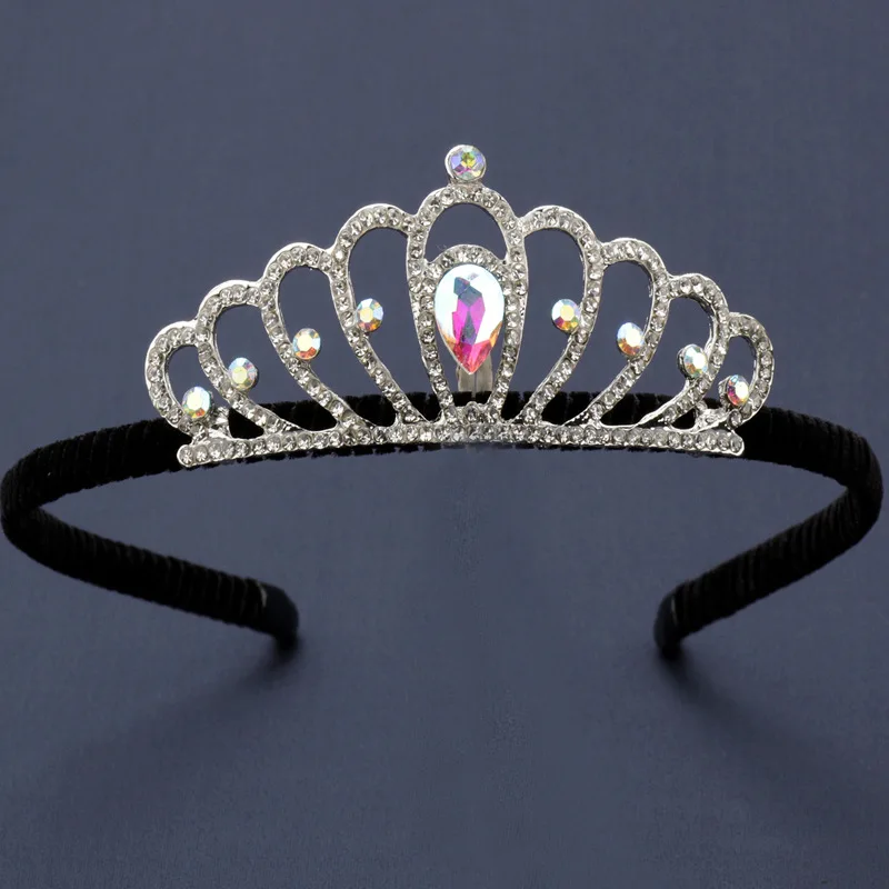 Girls piano performance headdress children's birthday girl headband performance princess headband girl hairpin catwalk photo
Girls piano performance headdress children's birthday girl headband performance princess headband girl hairpin catwalk photo