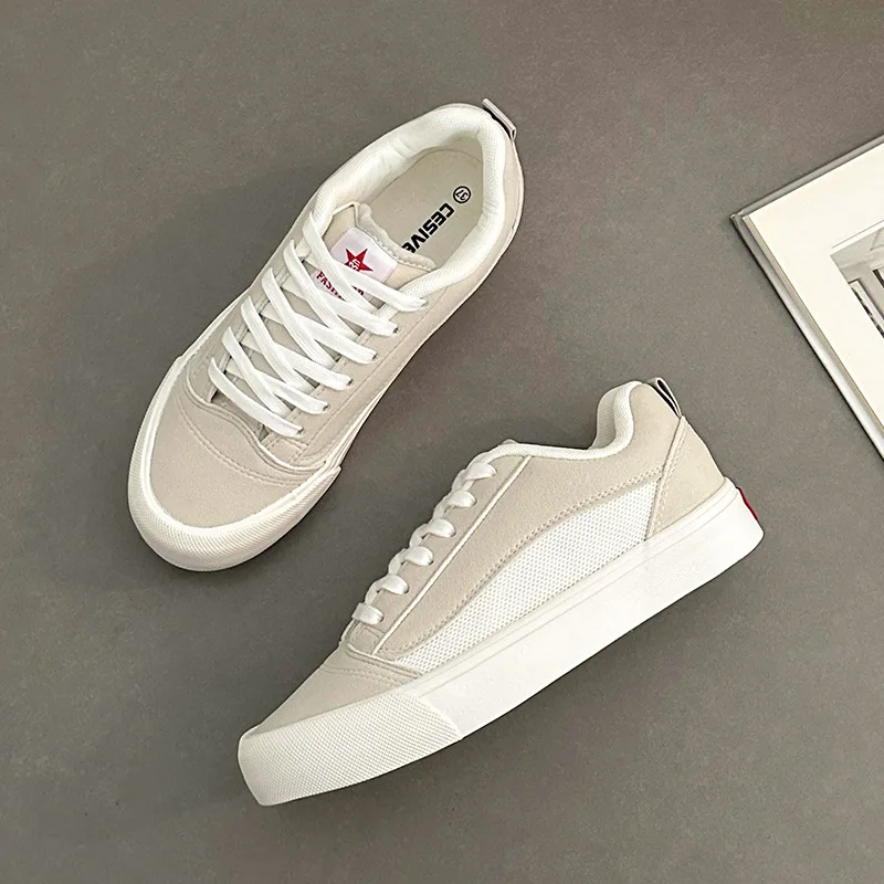 Sizes 35-44 Couple Shoes High Quality Korean Versatile Casual Sneakers Womens Trendy 2026 New Student Sports Shoes Couple Bread
Sizes 35-44 Couple Shoes High Quality Korean Versatile Casual Sneakers Womens Trendy 2026 New Student Sports Shoes Couple Bread