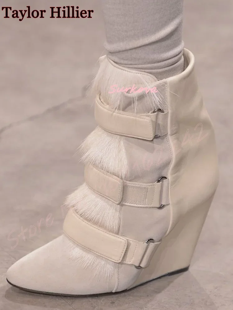 Белые короткие ботинки на меху в стиле ретро, элегантные женские туфли на танкетке с круглым носком и толстой подошвой, для подиума, зимняя матовая женская обувь на липучке 46
Белые короткие ботинки на меху в стиле ретро, элегантные женские туфли на танкетке с круглым носком и толстой подошвой, для подиума, зимняя матовая женская обувь на липучке 46