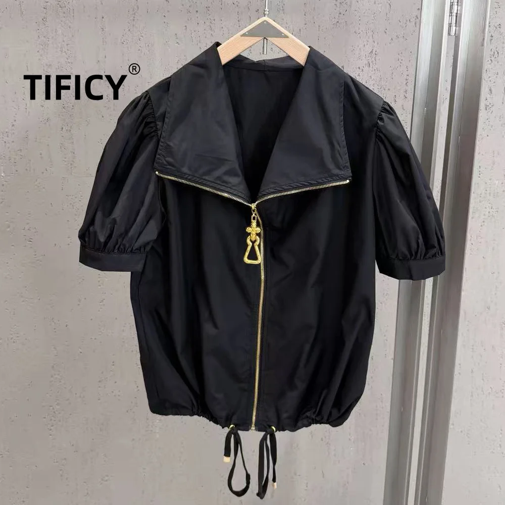 High Street Shirts Women's Summer New Style Lapel Bubble Short Sleeved Heavy Metal Zipper Short Sleeved Shirt Fashionable Top
High Street Shirts Women's Summer New Style Lapel Bubble Short Sleeved Heavy Metal Zipper Short Sleeved Shirt Fashionable Top