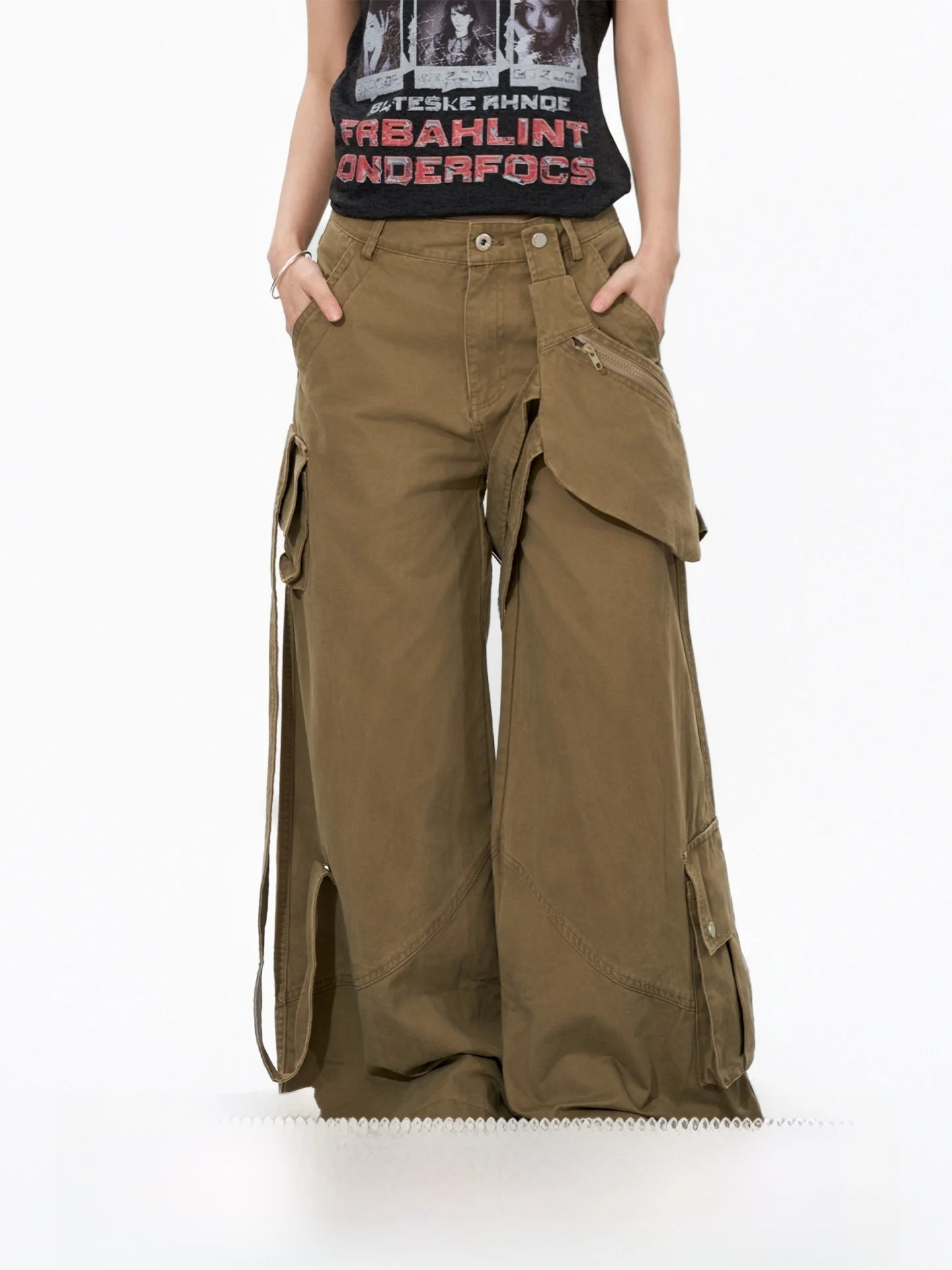 Removable Waist Bag Wide Leg Pants Men's Workwear Cotton Casual Trousers Patch Pocket American Sash Design Decomposition Mult...
Removable Waist Bag Wide Leg Pants Men's Workwear Cotton Casual Trousers Patch Pocket American Sash Design Decomposition Mult...