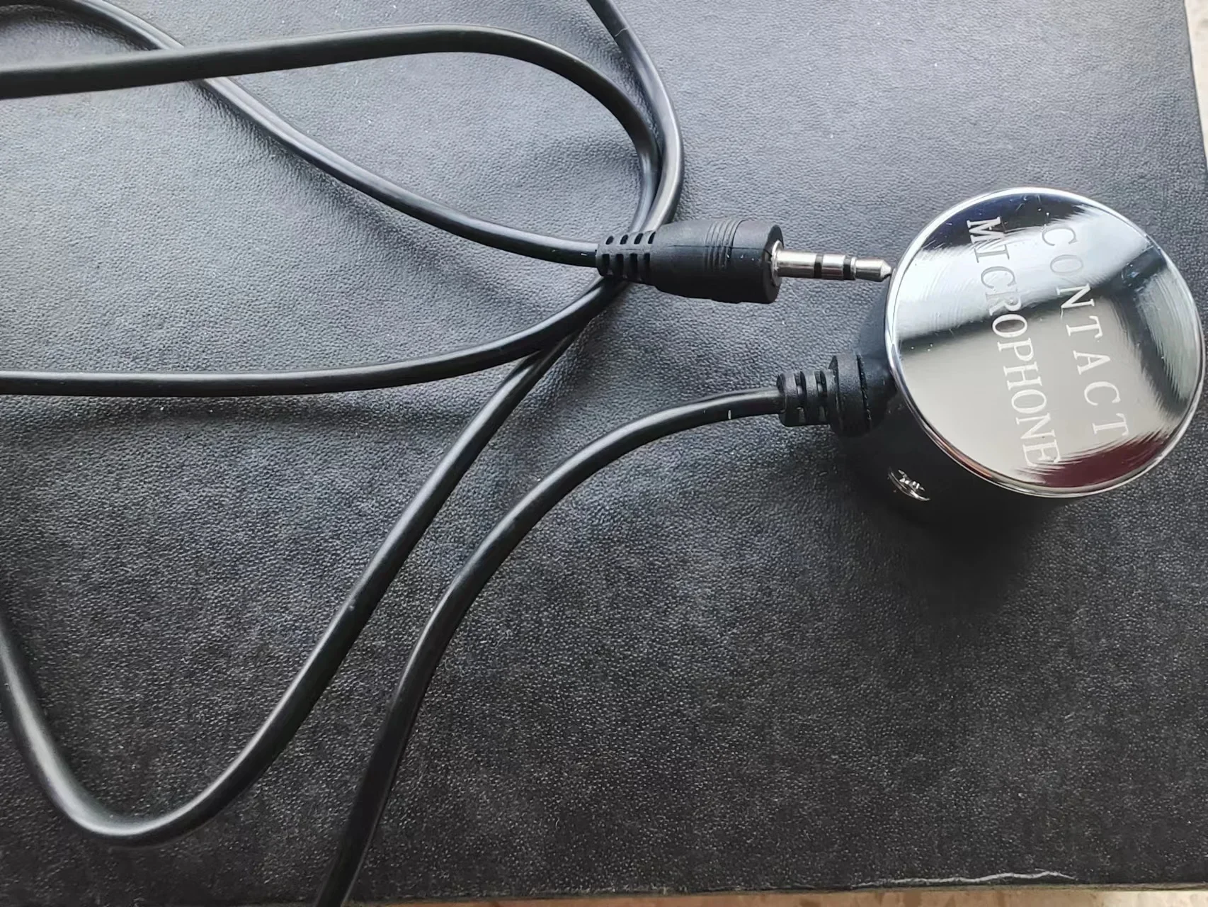 Детектор утечек Водяной трубопровод Усиливание звука Высокоточное обнаружение Специальное для прослушивания
Детектор утечек Водяной трубопровод Усиливание звука Высокоточное обнаружение Специальное для прослушивания