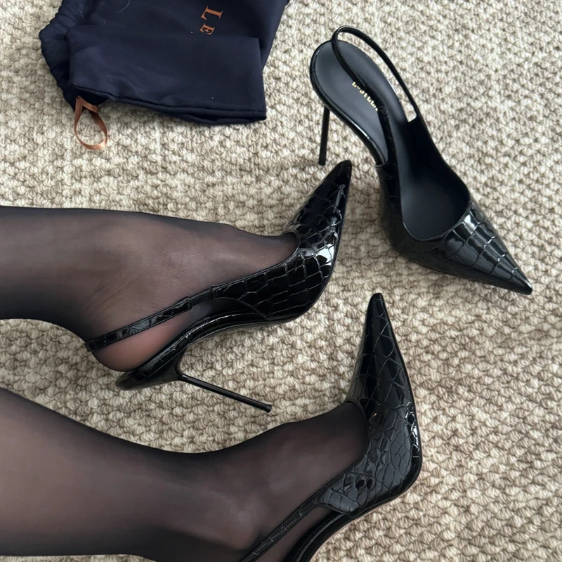 New Summer Stone Pattern Lacquer Leather Black High Heels for Women, Delicate Follow up Shoes, Elegant Pointed Sandals
New Summer Stone Pattern Lacquer Leather Black High Heels for Women, Delicate Follow up Shoes, Elegant Pointed Sandals