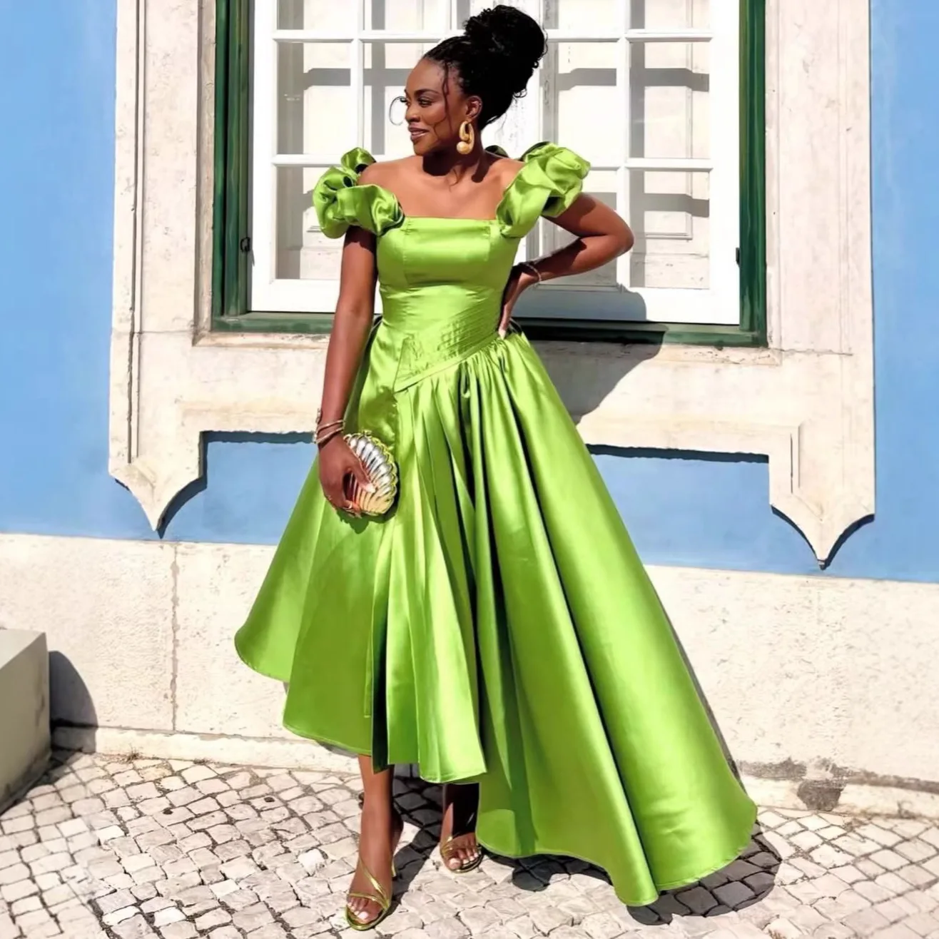 QMANSHA Couture Green Satin Evening Dress Off Shoulder Ruffle High Low A-Line Formal Gown for Elegant Women Guest Party Dress
QMANSHA Couture Green Satin Evening Dress Off Shoulder Ruffle High Low A-Line Formal Gown for Elegant Women Guest Party Dress
