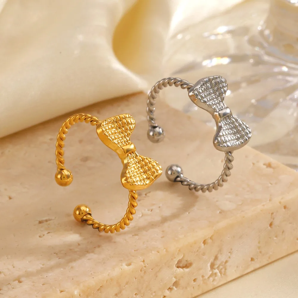 Gold Plated Ribbed Cute Mini Bowknot Rings Twist Circle Opening Adjustable Stainless Steel Bow Knot Party Accessories Jewelry
Gold Plated Ribbed Cute Mini Bowknot Rings Twist Circle Opening Adjustable Stainless Steel Bow Knot Party Accessories Jewelry