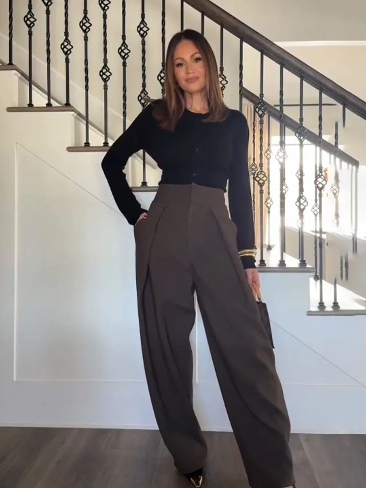 HH New Woman Spring Versatile Fashion Zipper High Waist Pleating Balloon Version Trousers Female Casual Street Style Trousers
HH New Woman Spring Versatile Fashion Zipper High Waist Pleating Balloon Version Trousers Female Casual Street Style Trousers