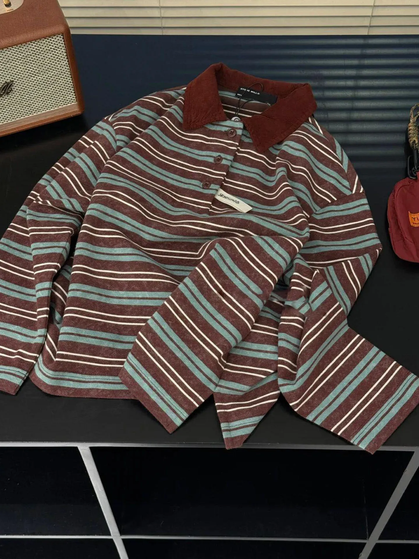 Spring Fashion Long Sleeve Striped Shirt for Girls And Boys Children's Clothing Korean Style Top Quality Material
Spring Fashion Long Sleeve Striped Shirt for Girls And Boys Children's Clothing Korean Style Top Quality Material
