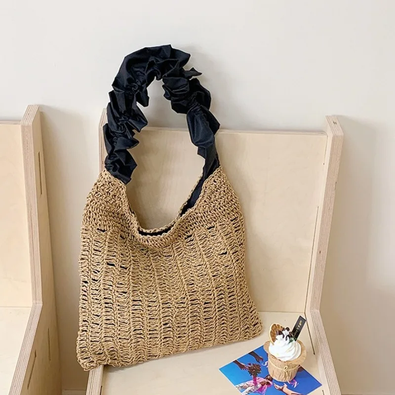 Women's Crochet Shoulder Bag Scalloped Trim Solid Color Beach Summer Vacation Bohemian Lightweight
Women's Crochet Shoulder Bag Scalloped Trim Solid Color Beach Summer Vacation Bohemian Lightweight