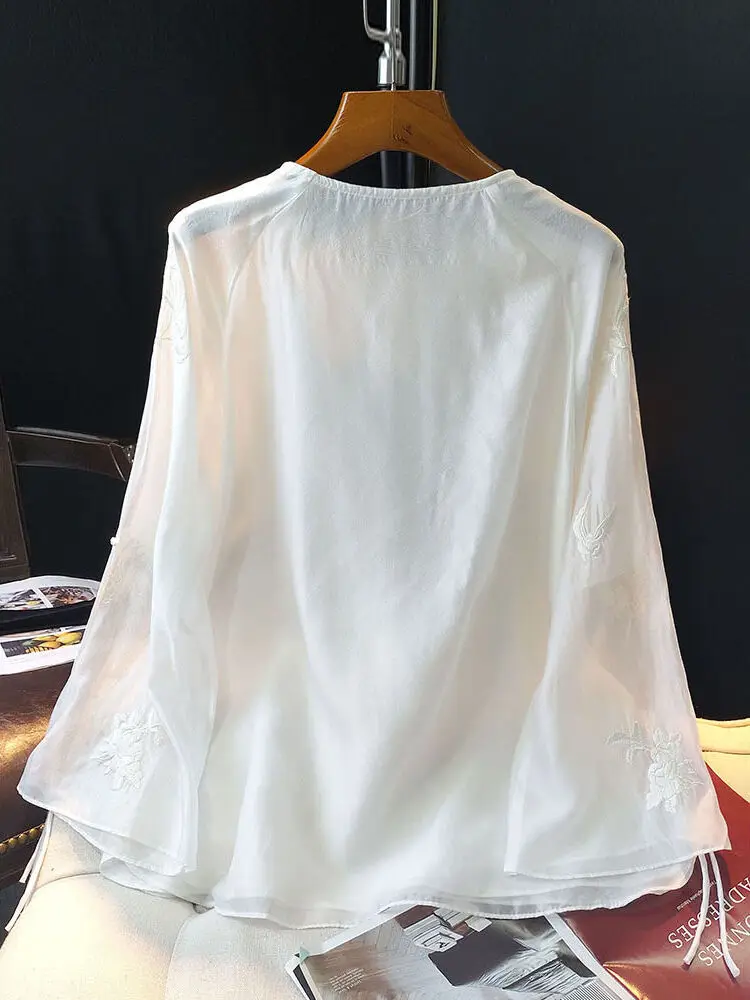 Vintage Sexy Costume Women Latin Dance Tops Hanfu Classic Jazz Loose Kpop Stage Competition Clothes Line New Products Wear Shirt
Vintage Sexy Costume Women Latin Dance Tops Hanfu Classic Jazz Loose Kpop Stage Competition Clothes Line New Products Wear Shirt