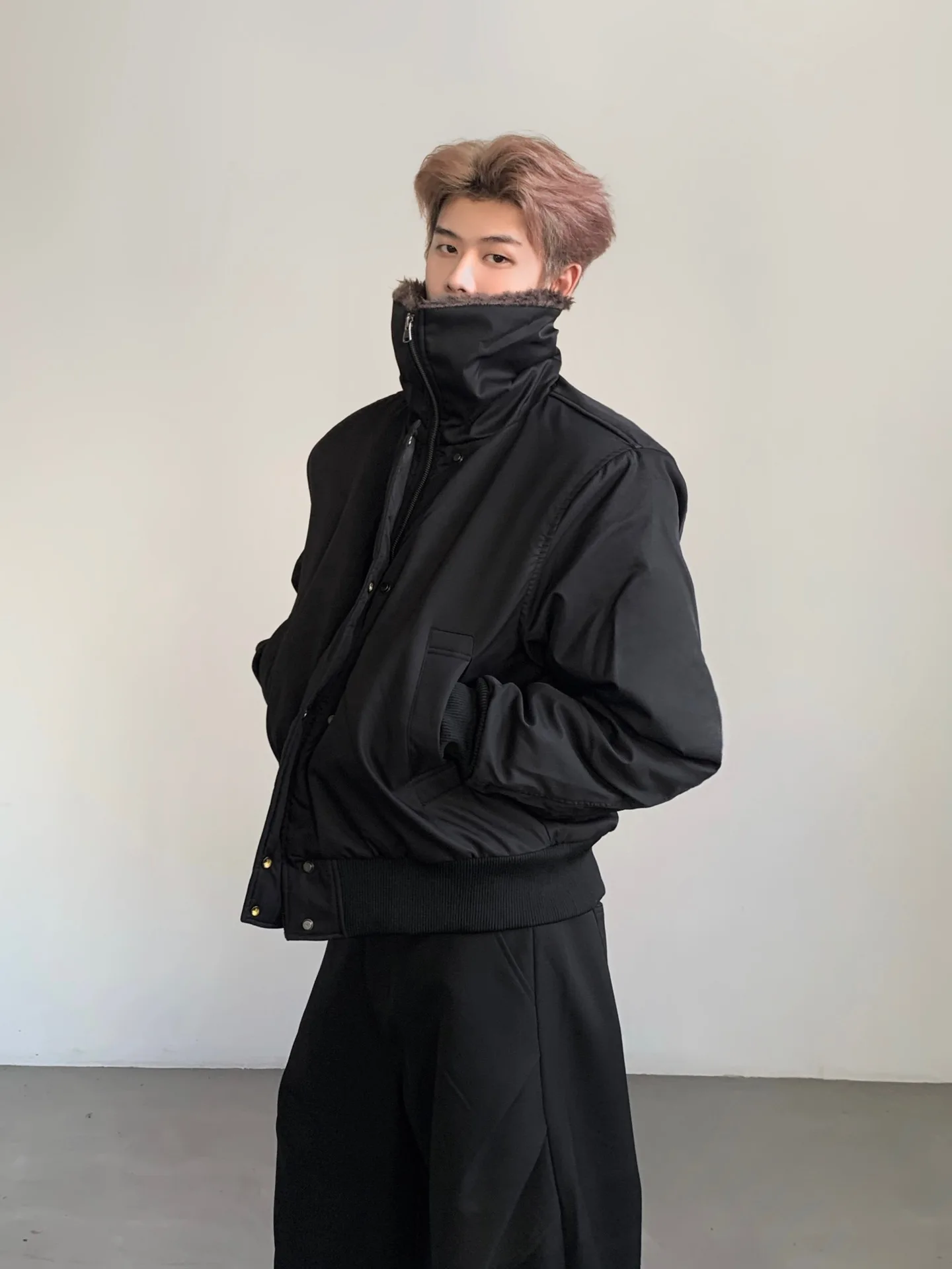 Fur Collar Medieval Jackets Mens Heated Fashion Winter Warm Built In North Polar Snow Cold Weather Padded Quilted Quality Therma
Fur Collar Medieval Jackets Mens Heated Fashion Winter Warm Built In North Polar Snow Cold Weather Padded Quilted Quality Therma