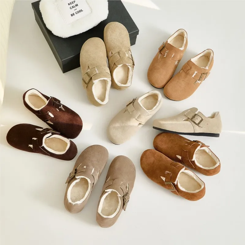 Padded leather soft bottom comfortable baotou half shoes women's new winter snow boots with wool warm cotton shoes
Padded leather soft bottom comfortable baotou half shoes women's new winter snow boots with wool warm cotton shoes