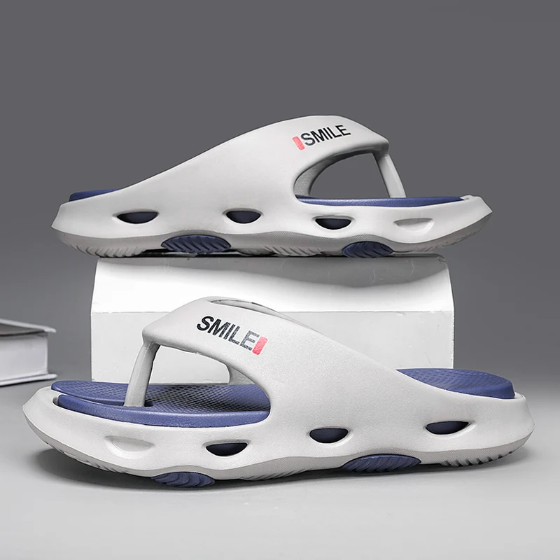 Летние шлепанцы из ЭВА для мужчин, пляжные уличные сандалии, модные мужские мягкие шлепанцы, повседневная обувь, мужские нескользящие домашние тапочки
Летние шлепанцы из ЭВА для мужчин, пляжные уличные сандалии, модные мужские мягкие шлепанцы, повседневная обувь, мужские нескользящие домашние тапочки