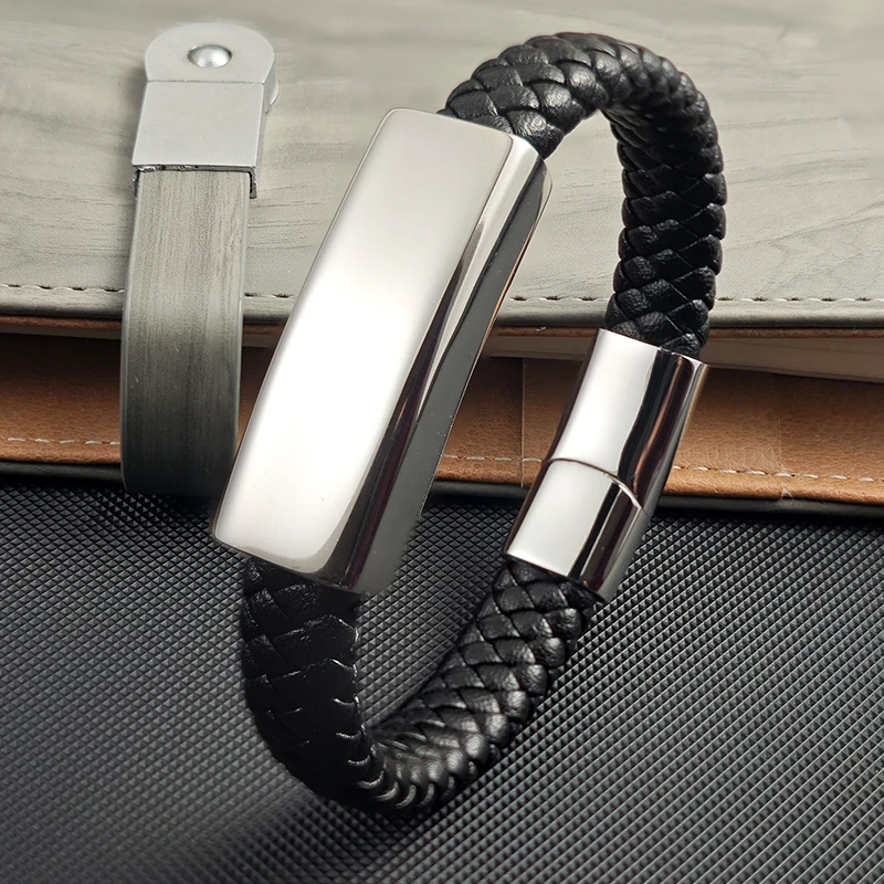 Punk Charm Men Bracelet Stainless Steel Large Parts Magnetic Clasp Braided Single Leather Wrapping Bangles Man Jewelry Gift
Punk Charm Men Bracelet Stainless Steel Large Parts Magnetic Clasp Braided Single Leather Wrapping Bangles Man Jewelry Gift