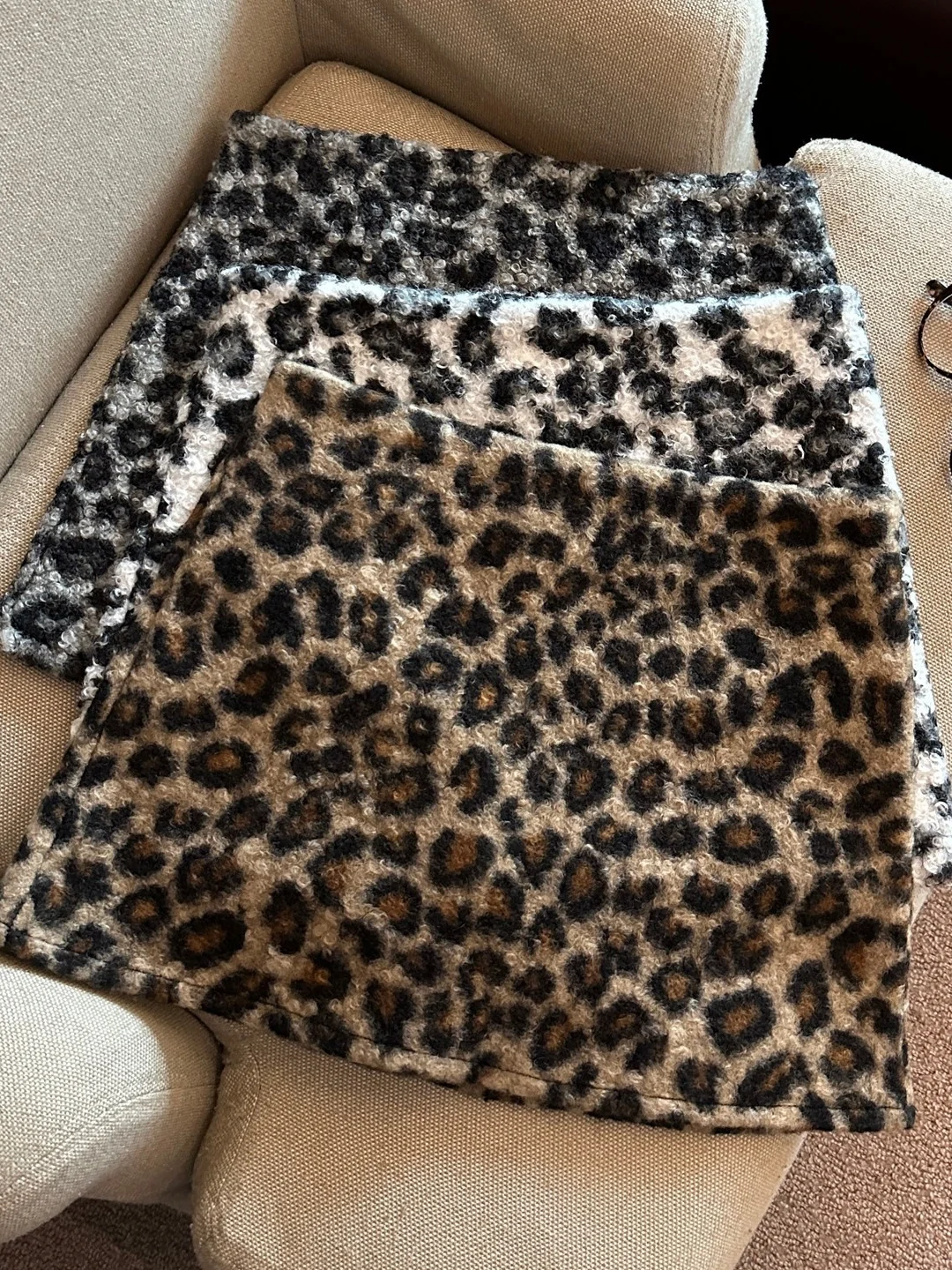 Slimming High Waist A-Line Skirt with Leopard Print for plus Size Women Spring New Style Short Skirt for Young Ladies
Slimming High Waist A-Line Skirt with Leopard Print for plus Size Women Spring New Style Short Skirt for Young Ladies