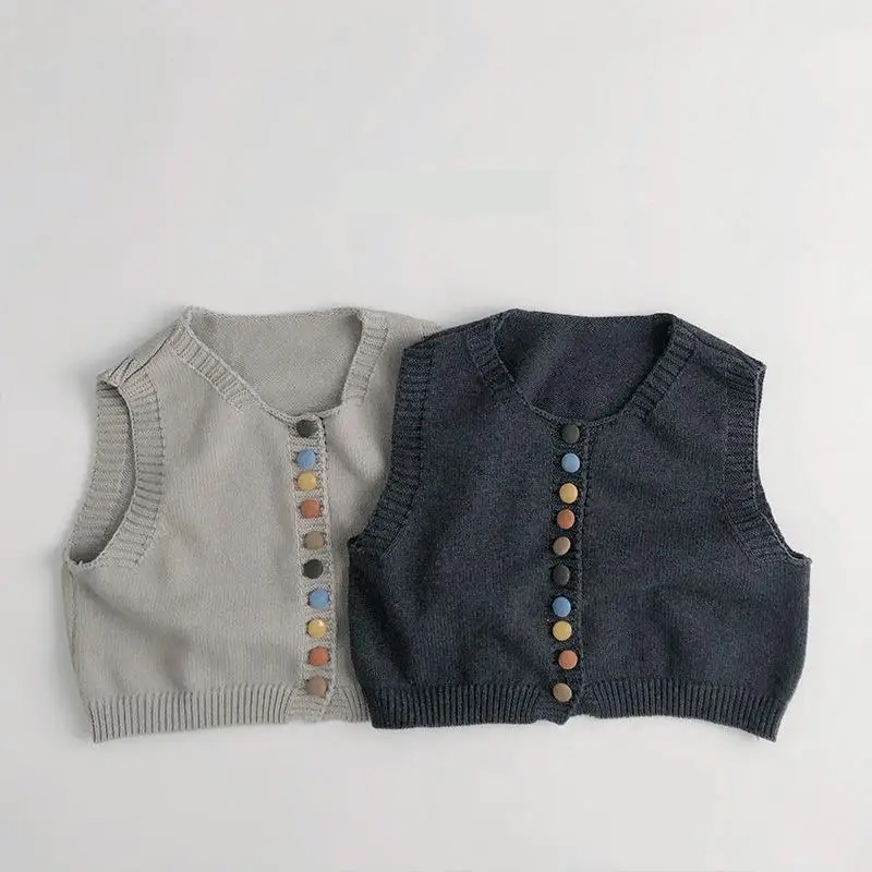 2025 Spring New Children Sleeveless Knitted Vest Boys Girls Colorful Button Cotton Vest Kids Casual Sweater Jacket Baby Clothes
2025 Spring New Children Sleeveless Knitted Vest Boys Girls Colorful Button Cotton Vest Kids Casual Sweater Jacket Baby Clothes