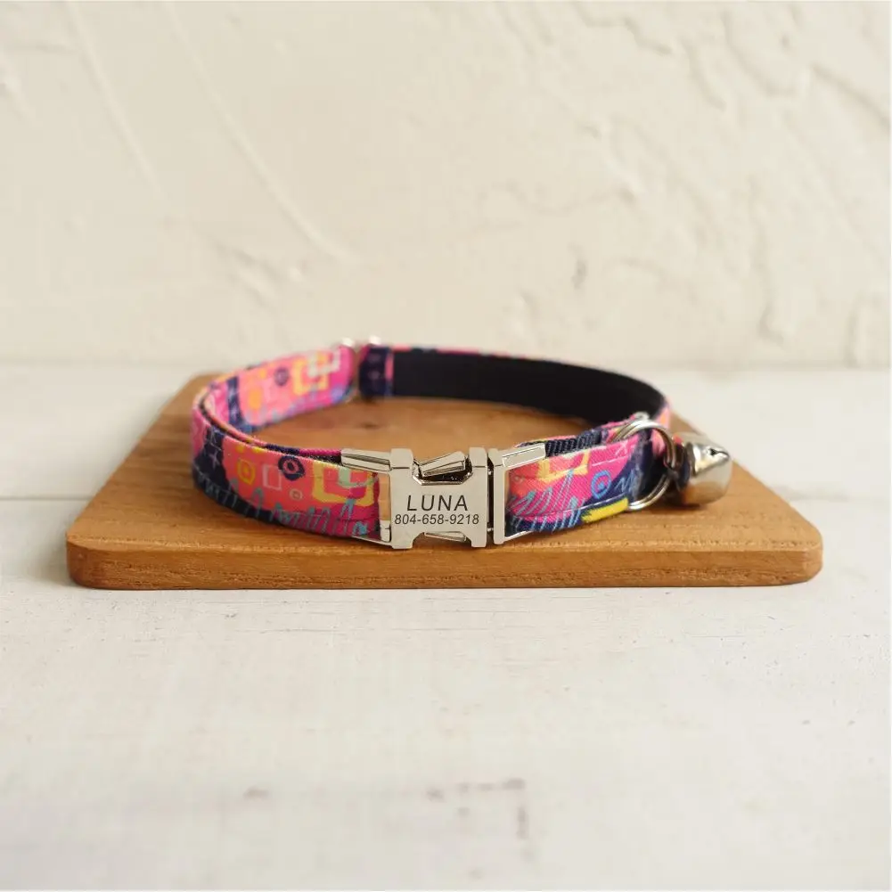Personalized Cat Collar Customized Nameplate ID Metal Buckle Adjustable Blue Graffiti Cat Collars with Bell
Personalized Cat Collar Customized Nameplate ID Metal Buckle Adjustable Blue Graffiti Cat Collars with Bell