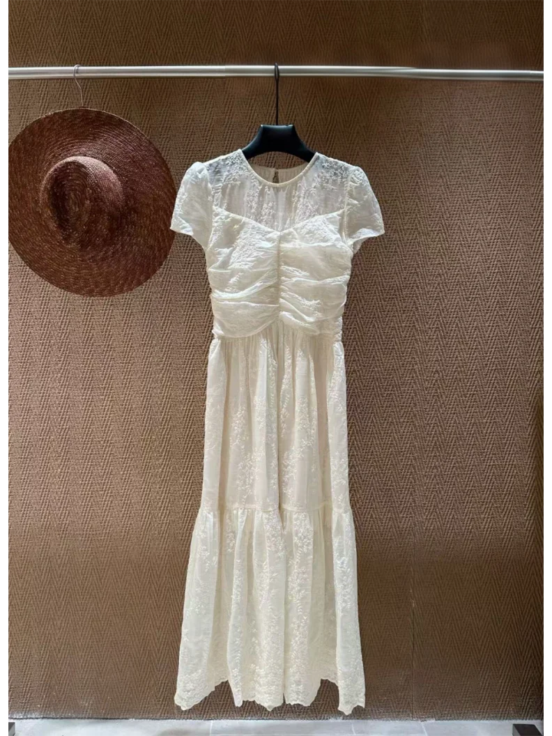 Elegant White Lace Dress Women's Waist-Cinching Slimming Long Dress Gentle Summer Style Vacation Vibes Short Sleeve round Neck
Elegant White Lace Dress Women's Waist-Cinching Slimming Long Dress Gentle Summer Style Vacation Vibes Short Sleeve round Neck