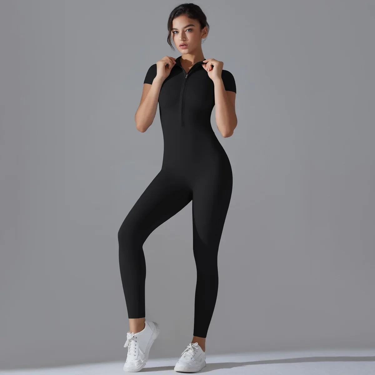 New Solid Color Sports Fitness Running Cycling Nine-point Jumpsuit Yoga Suit Zipper Tight High Elastic Short-sleeved Jumpsuit
New Solid Color Sports Fitness Running Cycling Nine-point Jumpsuit Yoga Suit Zipper Tight High Elastic Short-sleeved Jumpsuit