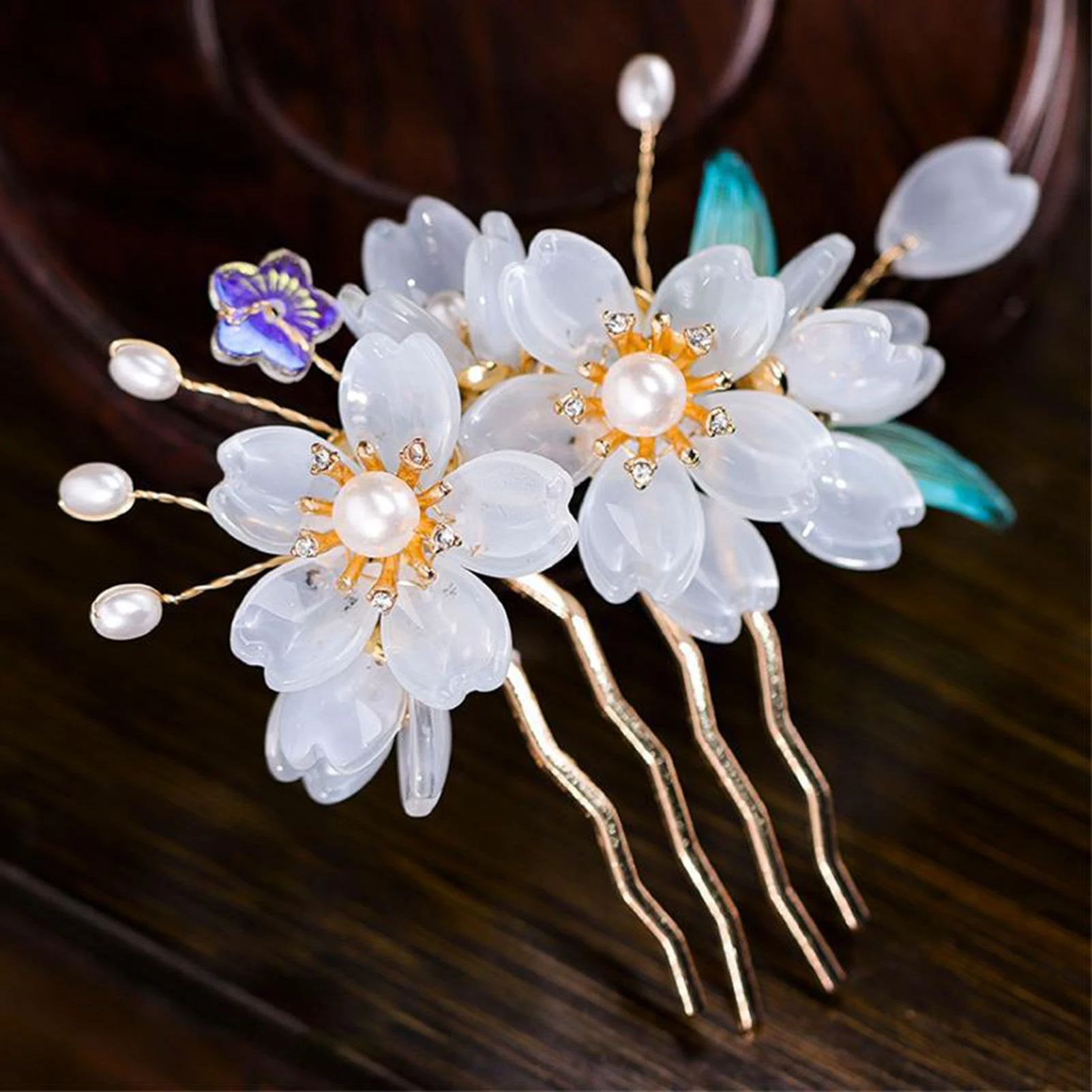 White Flower Hair Combs Chinese Hanfu Dress Hair Styling Jewelry Pearls Designs Retro Fashion Floral Hairpins Side Clips
White Flower Hair Combs Chinese Hanfu Dress Hair Styling Jewelry Pearls Designs Retro Fashion Floral Hairpins Side Clips