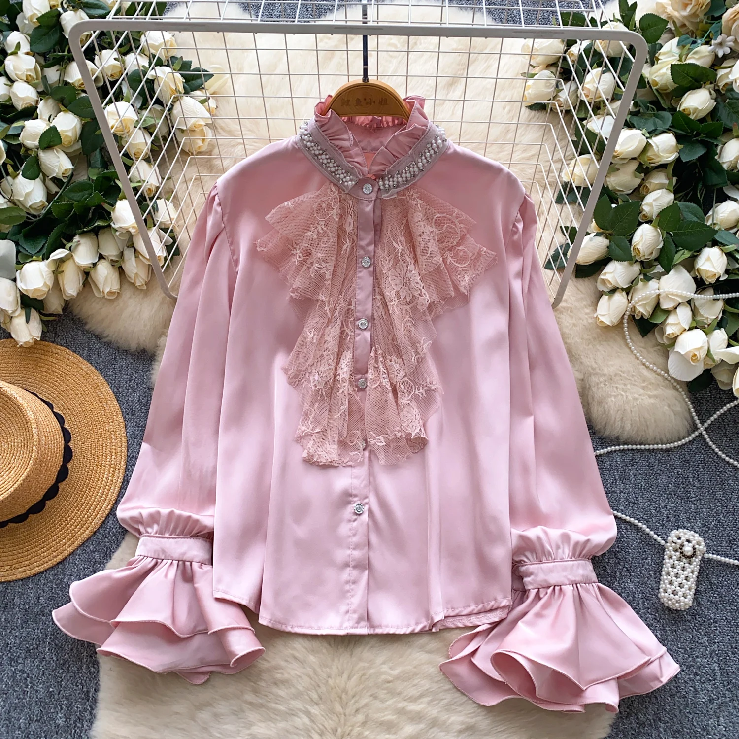 Chic satin button blouse Sexy blouse Basic Tees Fashion Women Streetwear hotsweet women clothing
Chic satin button blouse Sexy blouse Basic Tees Fashion Women Streetwear hotsweet women clothing