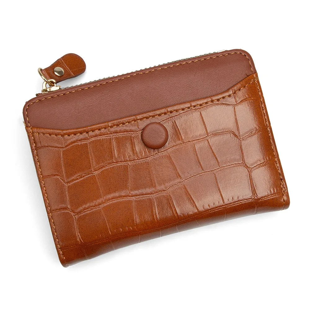 Модный женский короткий кошелек с несколькими отделениями для карт, кожаный водонепроницаемый кошелек для монет, однотонная сумка для хранения карт с крокодиловым принтом
Модный женский короткий кошелек с несколькими отделениями для карт, кожаный водонепроницаемый кошелек для монет, однотонная сумка для хранения карт с крокодиловым принтом