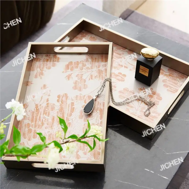 Декоративный поднос JC Gold Tray, черный, с узором Ink Rhyme Ripple, для журнального столика в гостиной, длинный круглый поднос для хранения
Декоративный поднос JC Gold Tray, черный, с узором Ink Rhyme Ripple, для журнального столика в гостиной, длинный круглый поднос для хранения
