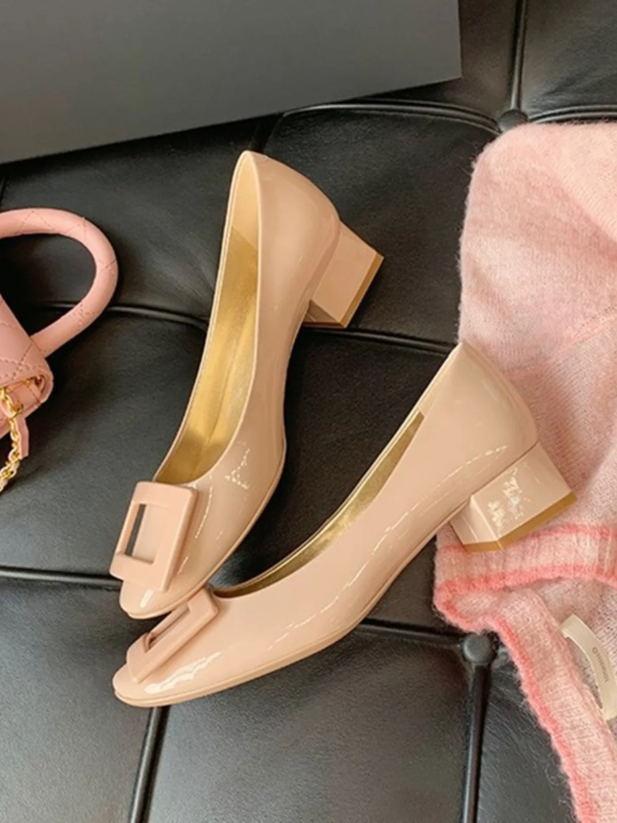 Solid Square Buckle Slip on Women Shoes Spring Round Toe Sandals Fashion Cover Heel Female Pumps Zapatos Mujer
Solid Square Buckle Slip on Women Shoes Spring Round Toe Sandals Fashion Cover Heel Female Pumps Zapatos Mujer