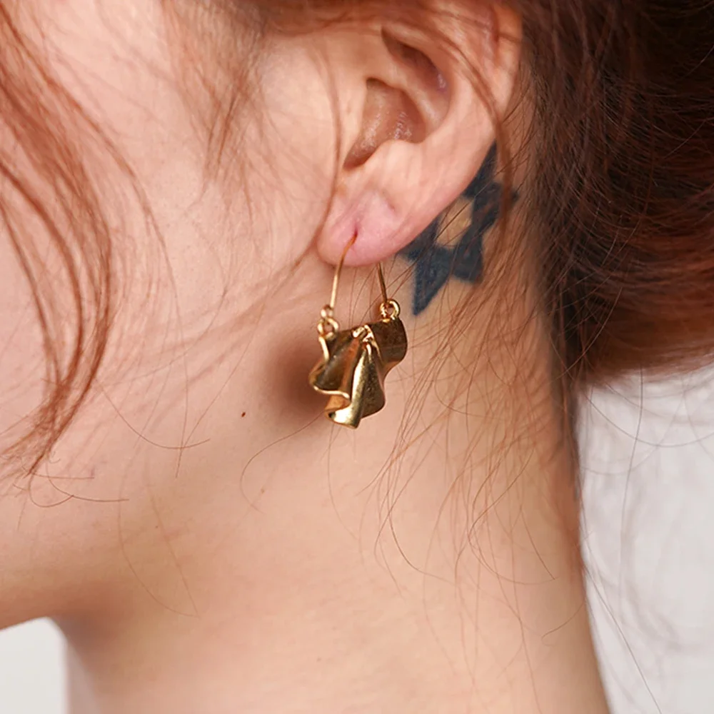 Bohemian Fashion Gold Color Ginkgo Drop Earrings Charm For Women Beach Jewelry Pendiente Free Shipping
Bohemian Fashion Gold Color Ginkgo Drop Earrings Charm For Women Beach Jewelry Pendiente Free Shipping